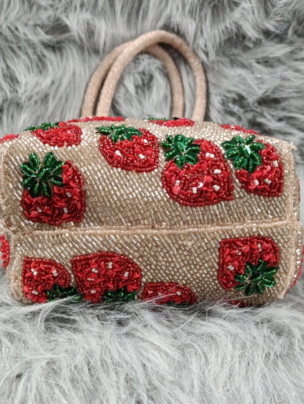 Beaded Strawberry Handbag Tote Bag in Beige and Red Viral - Picture 4 of 7